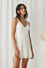 True Fantasy Dress White